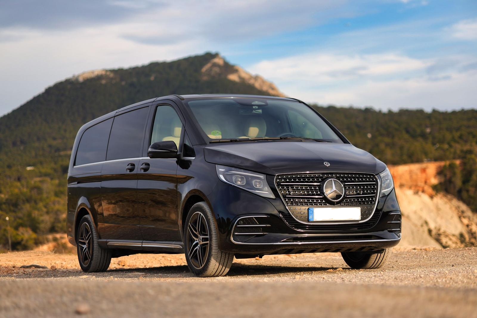 Mercedes V-Class luxury chauffeur service in Mallorca